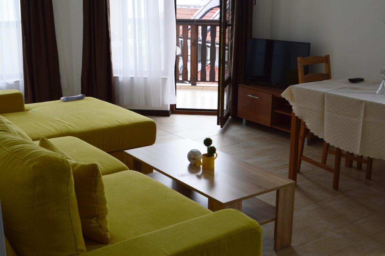 Aquamarine Apartments Sveti Vlas Exterior photo